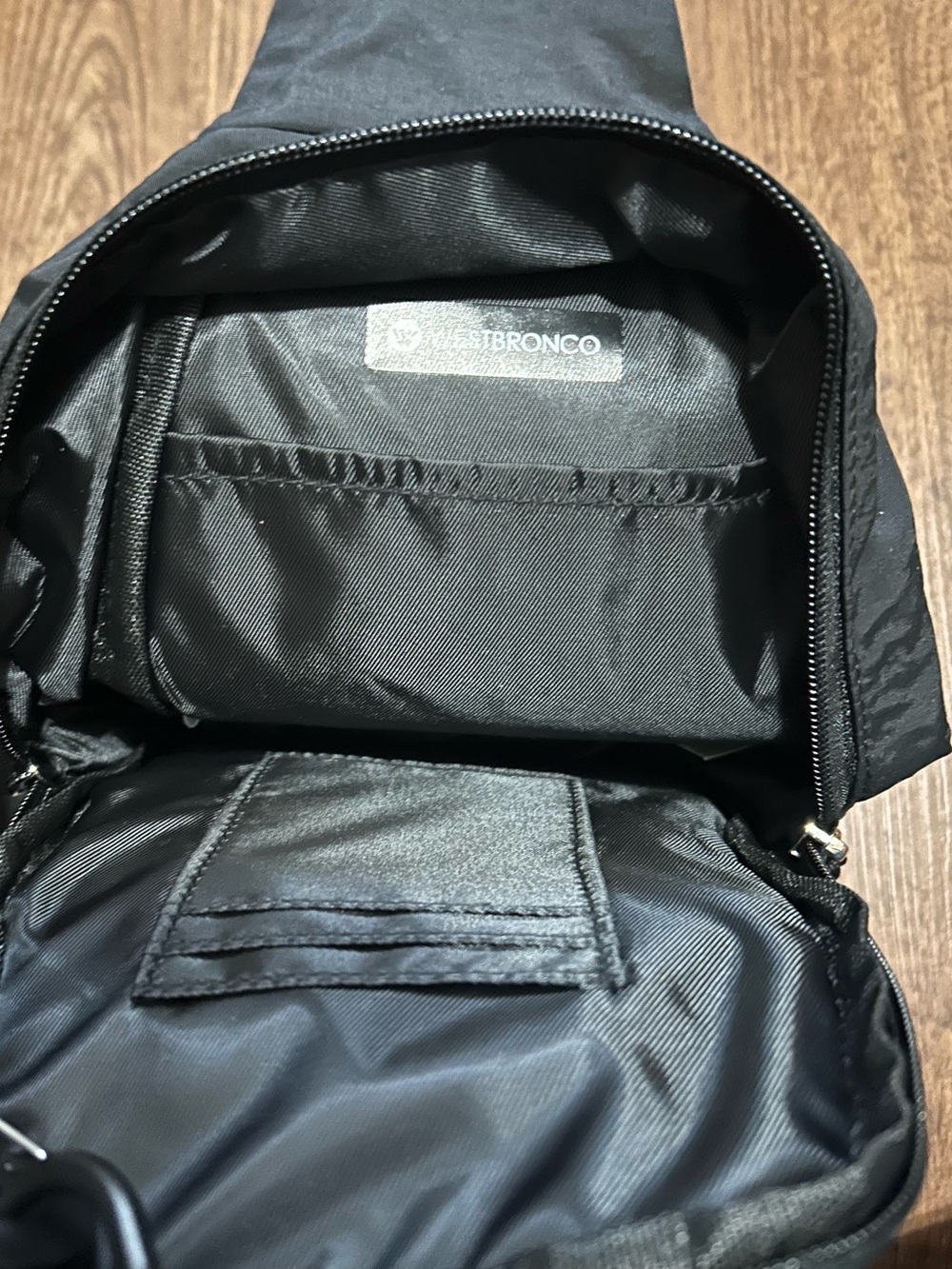 Black Men's Sling Bag - Compact Crossbody Belt Bag - Picture 3 of 3